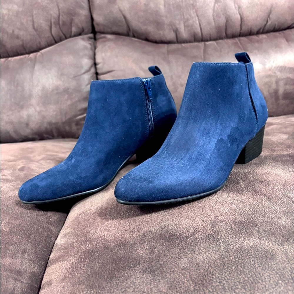 Old Navy Blue Ankle Booties Suede Slip-On